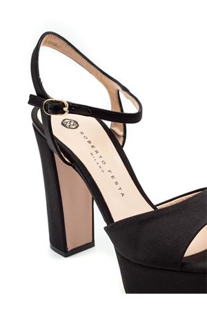 Sandalo Addis in raso beige ROBERTO FESTA | ADDISRASONERO